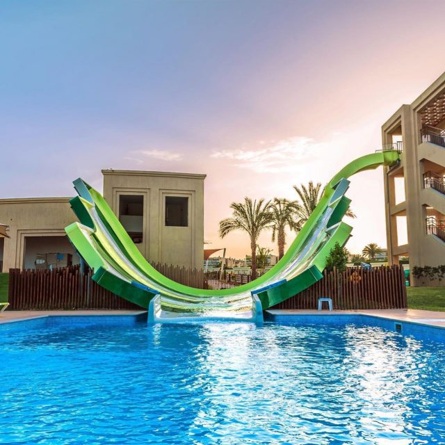 FUN&SUN FAMILY Seagate Aqua (Managed by Rixos Premium) pool